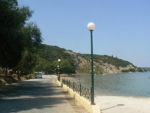 Apartment Miaris Antonis & Anastasia *